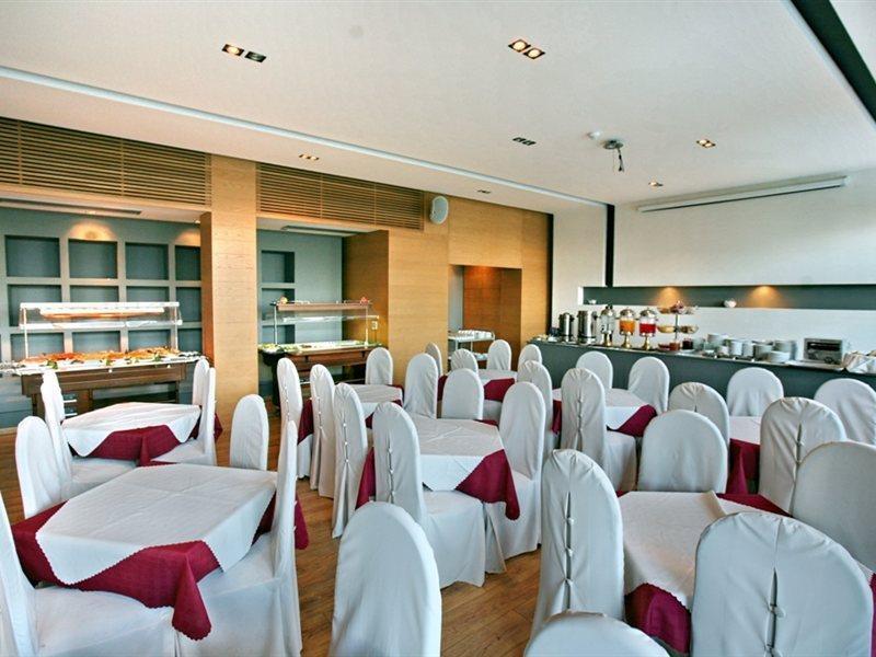 沙湾酒店 Plomari 外观 照片